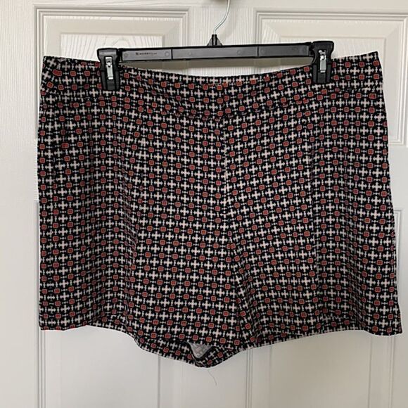 Ann Taylor Black and White High Waist Shorts - Picture 9 of 9